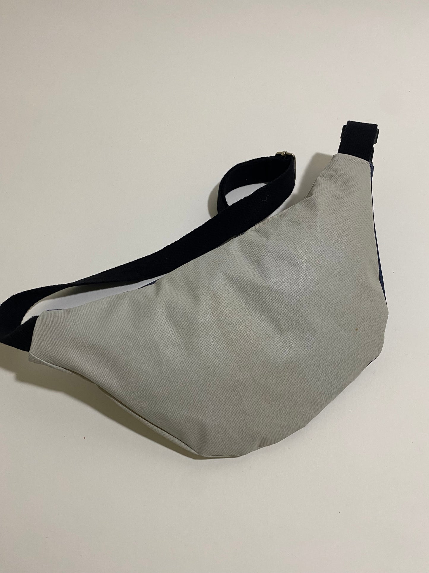 Banane upcyclée imperméable