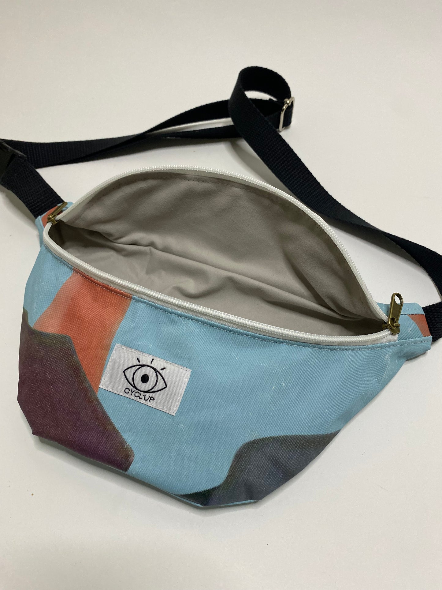 Banane upcyclée imperméable