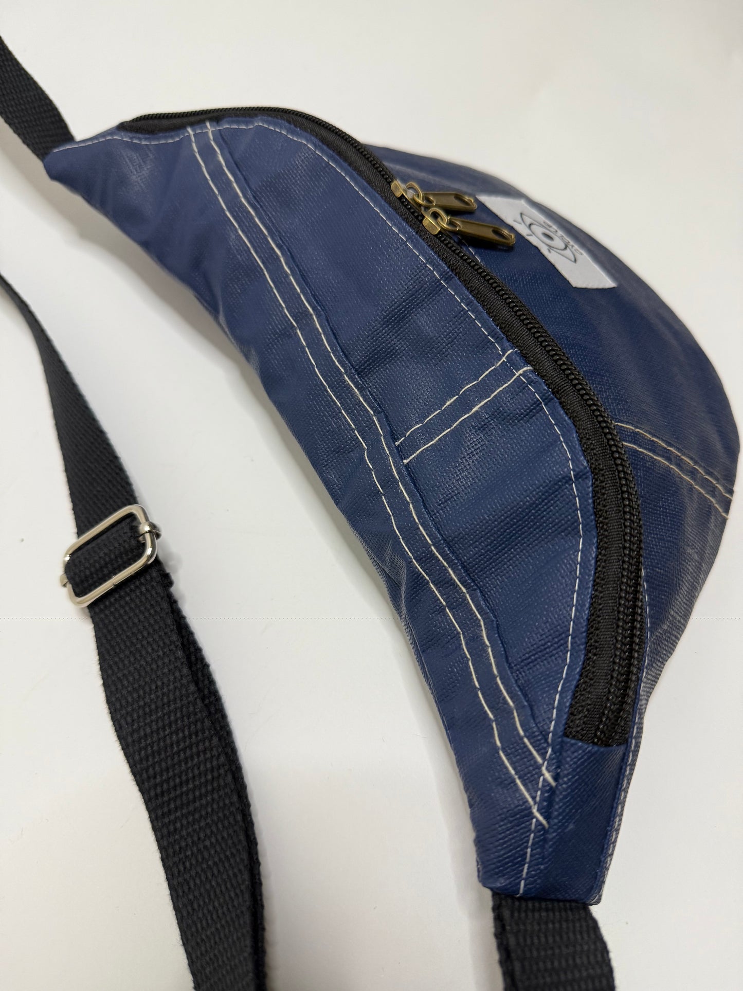Banane upcyclée imperméable