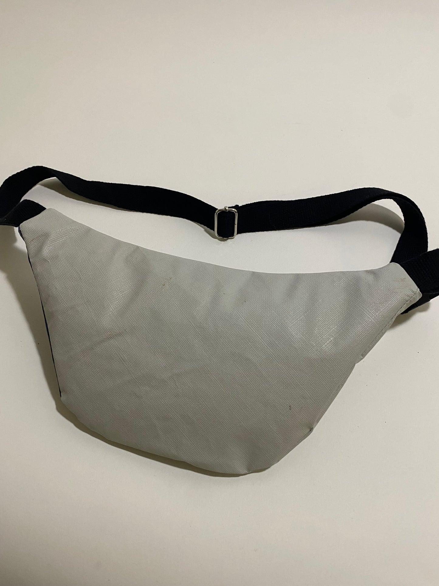 Banane upcyclée imperméable