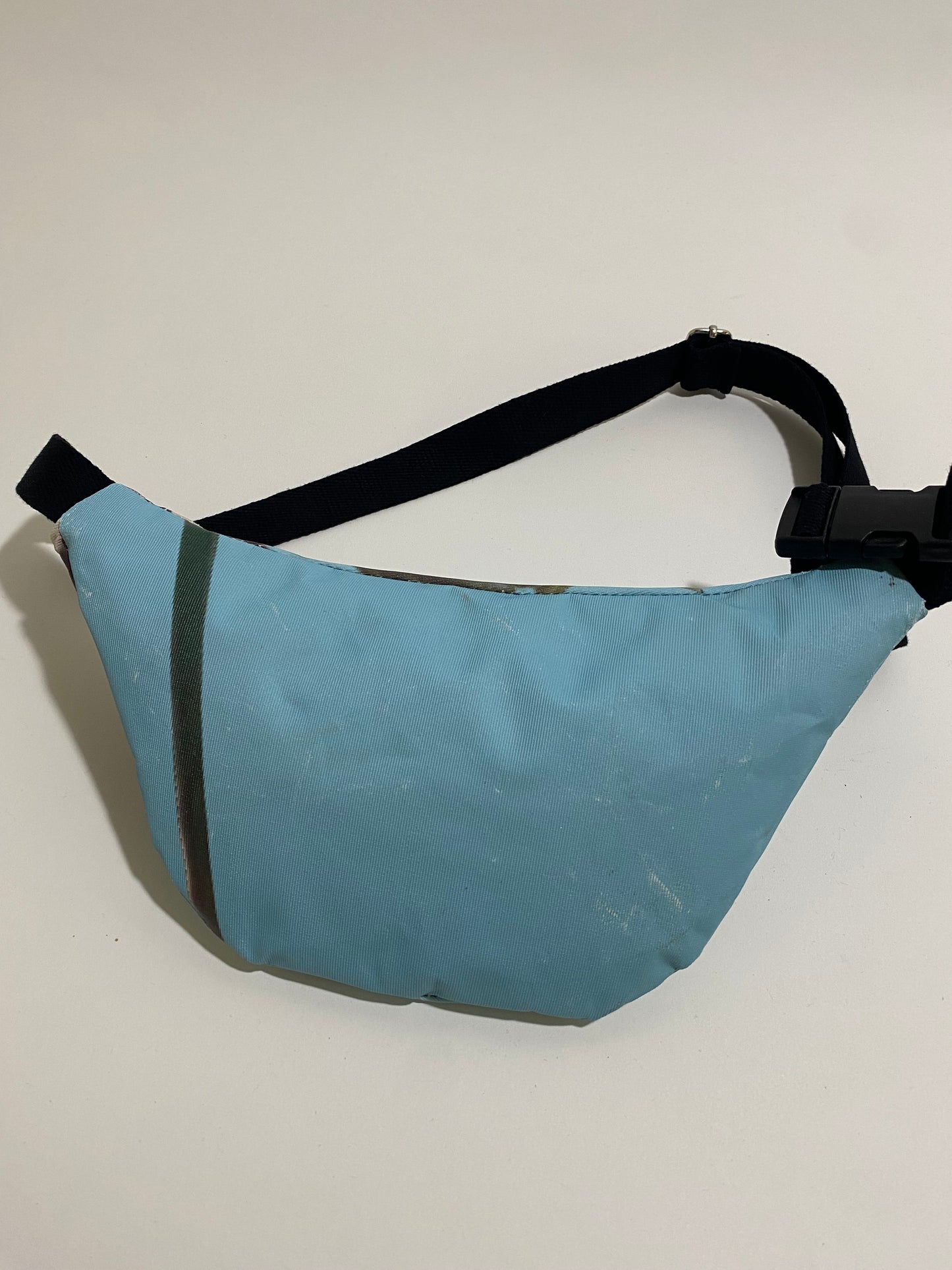 Banane upcyclée imperméable