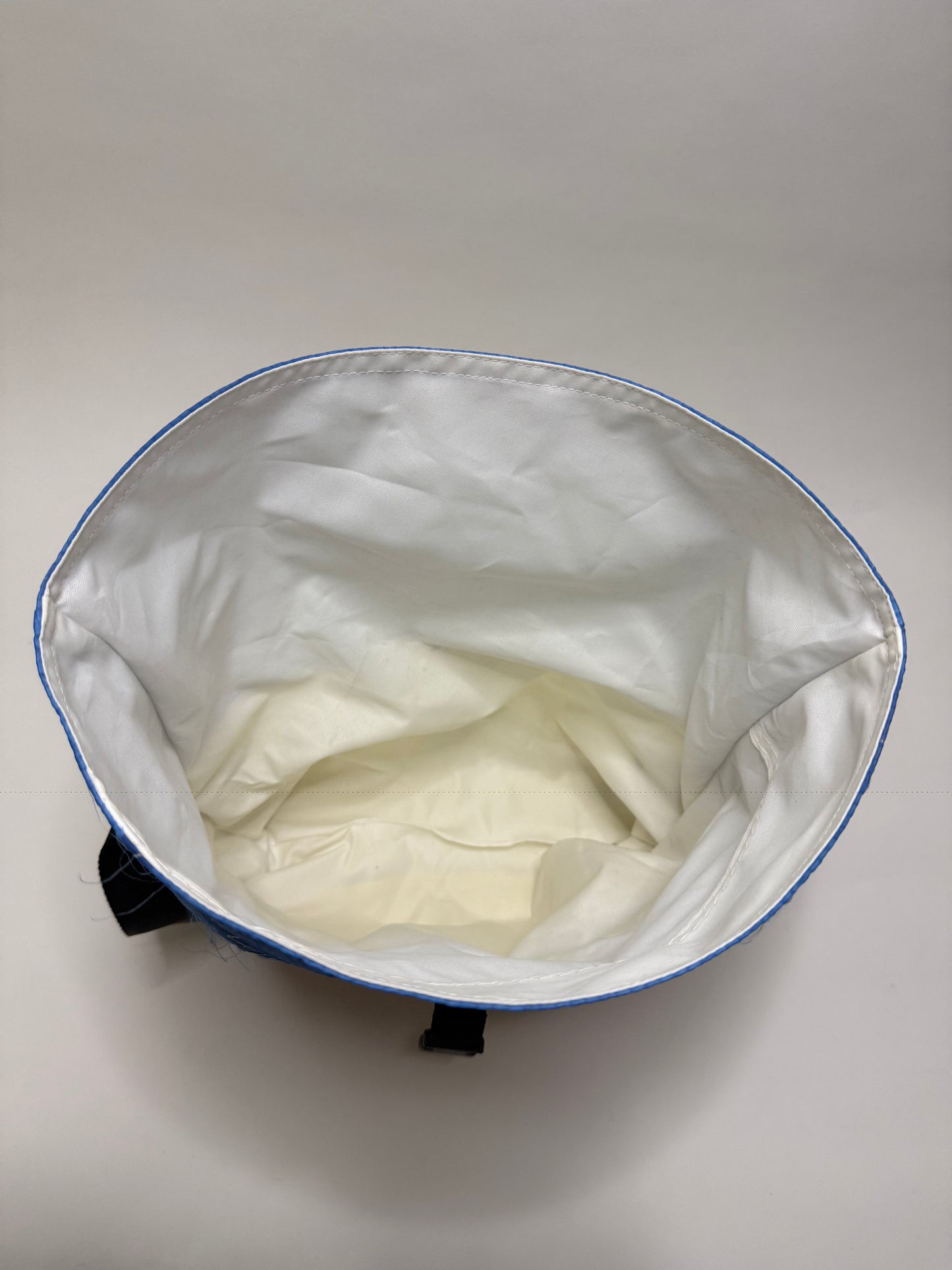 Sac besace roll top
