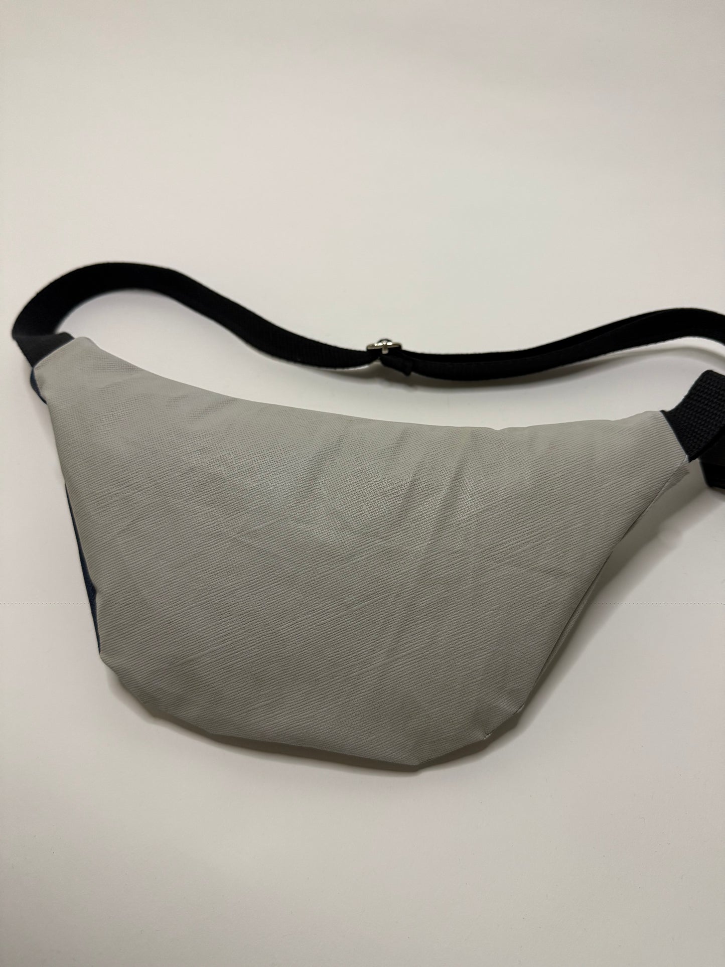Banane upcyclée imperméable