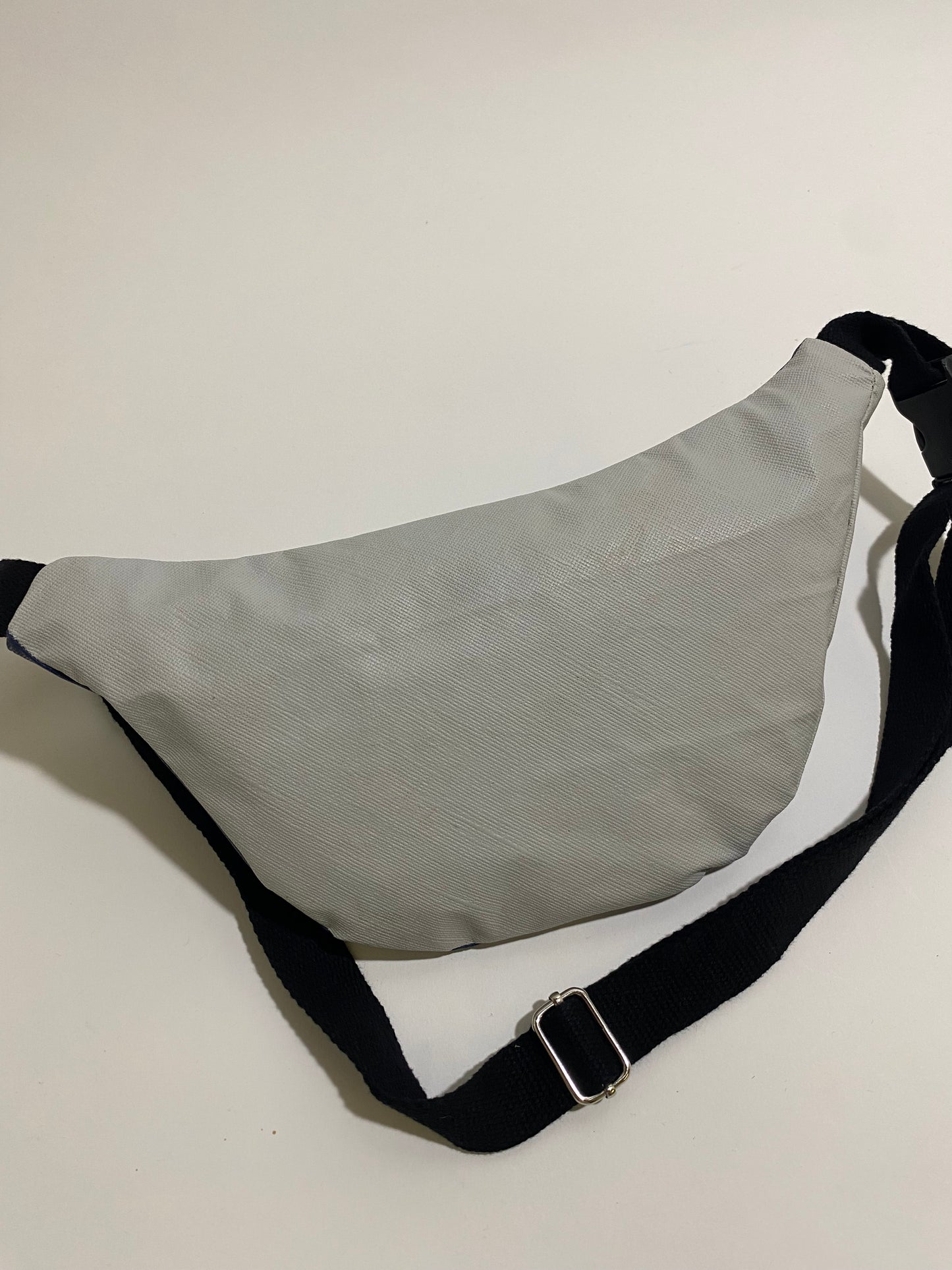 Banane upcyclée imperméable