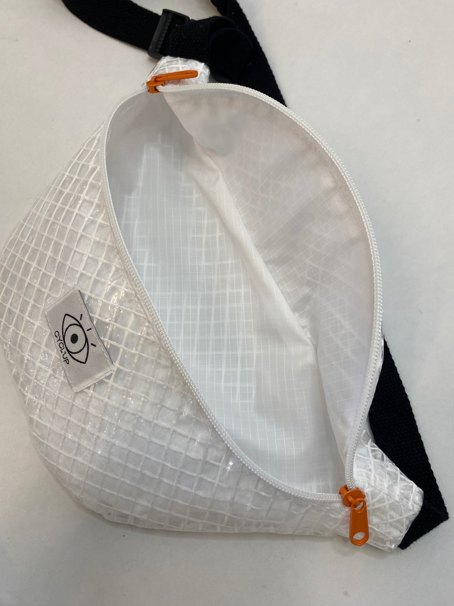 Banane upcyclée imperméable