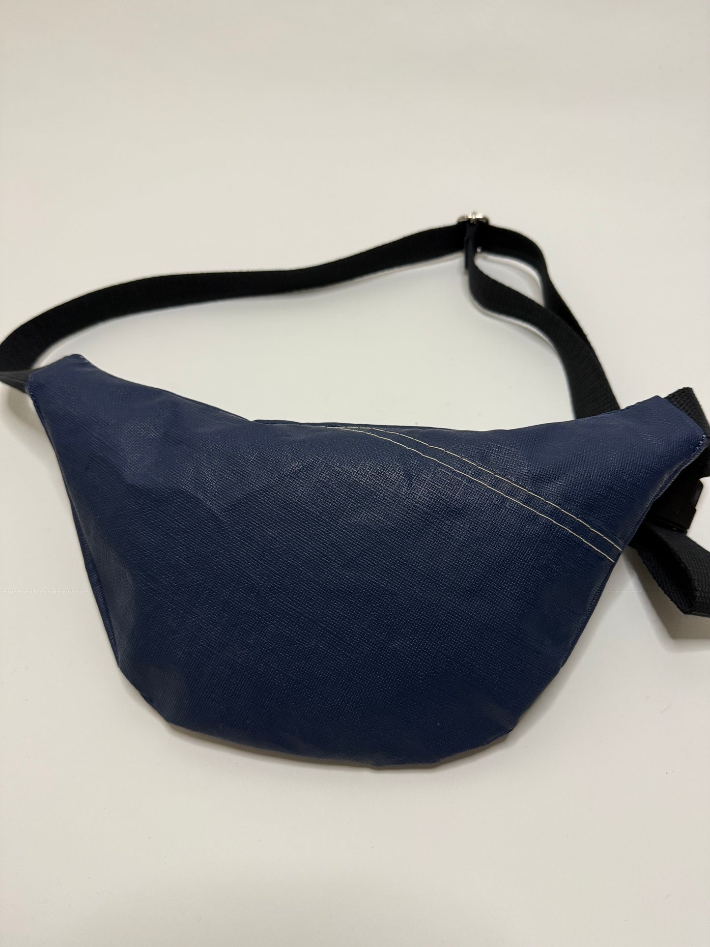 Banane upcyclée imperméable
