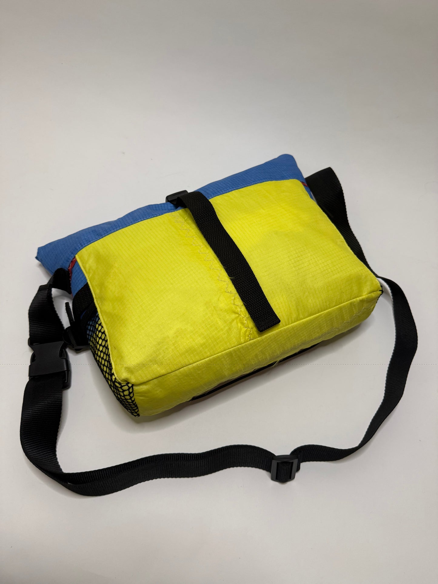 Sac besace roll top