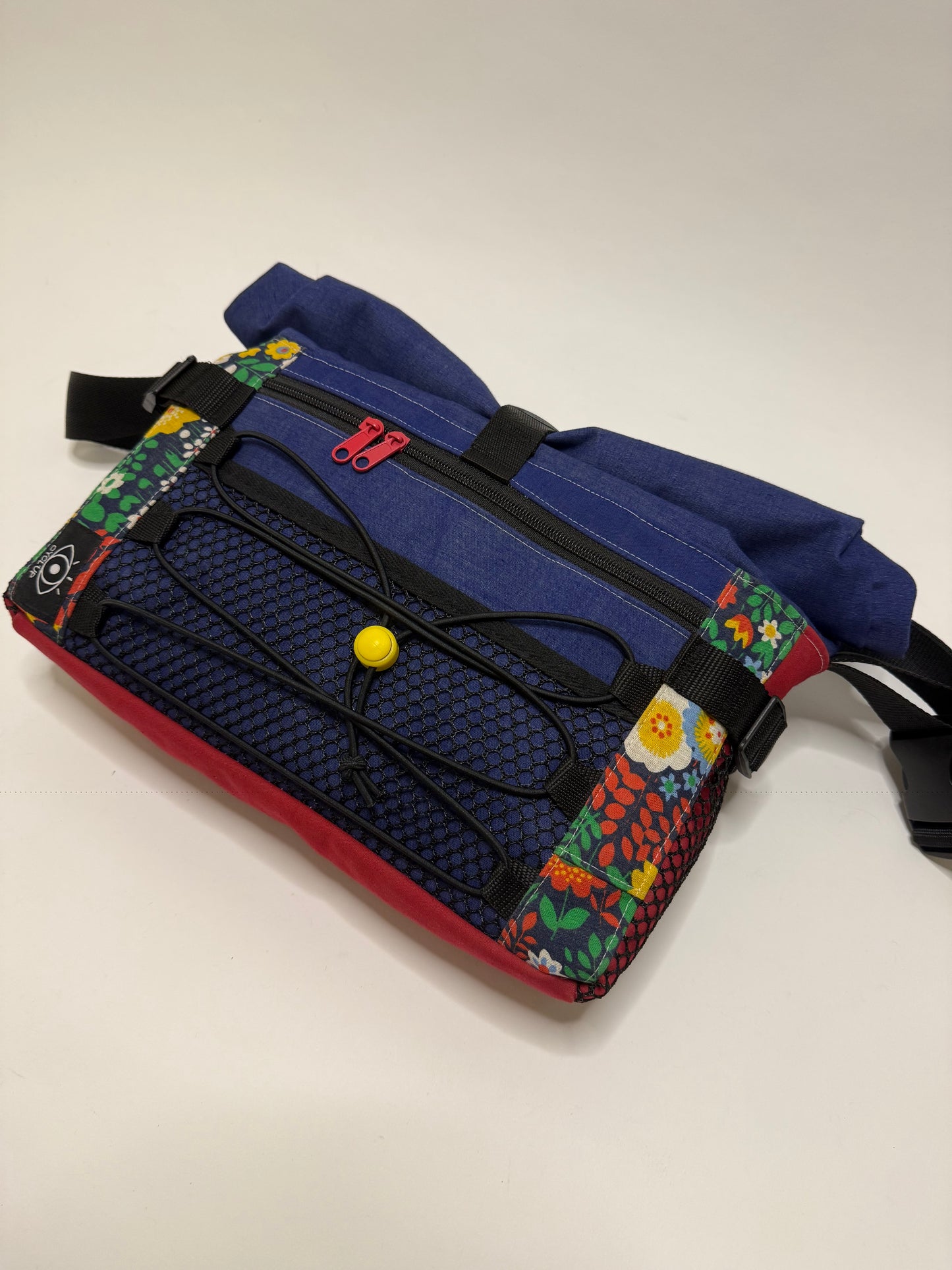 Sac banane roll top ( version besace )
