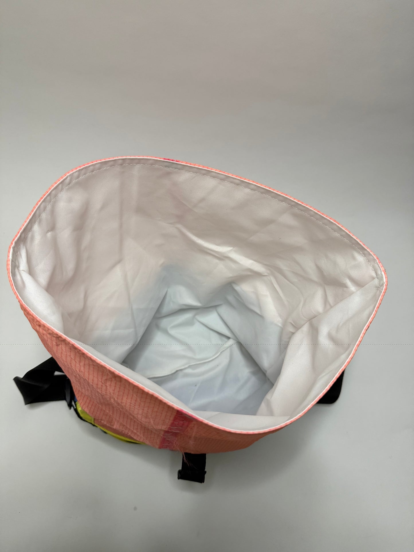 Sac besace roll top