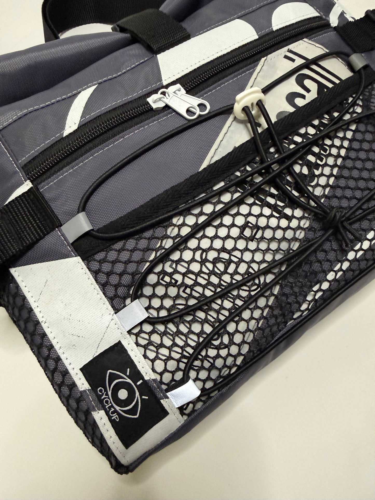Sac besace roll top
