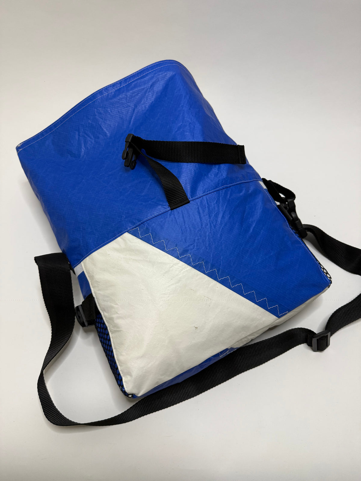 Sac besace roll top