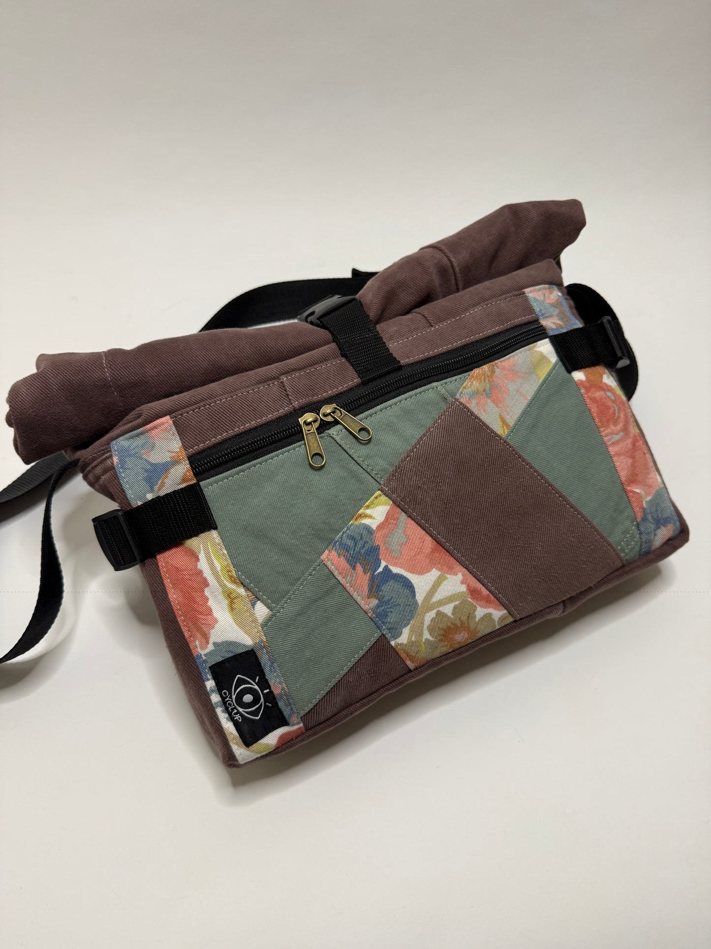 Sac banane roll top ( version besace )