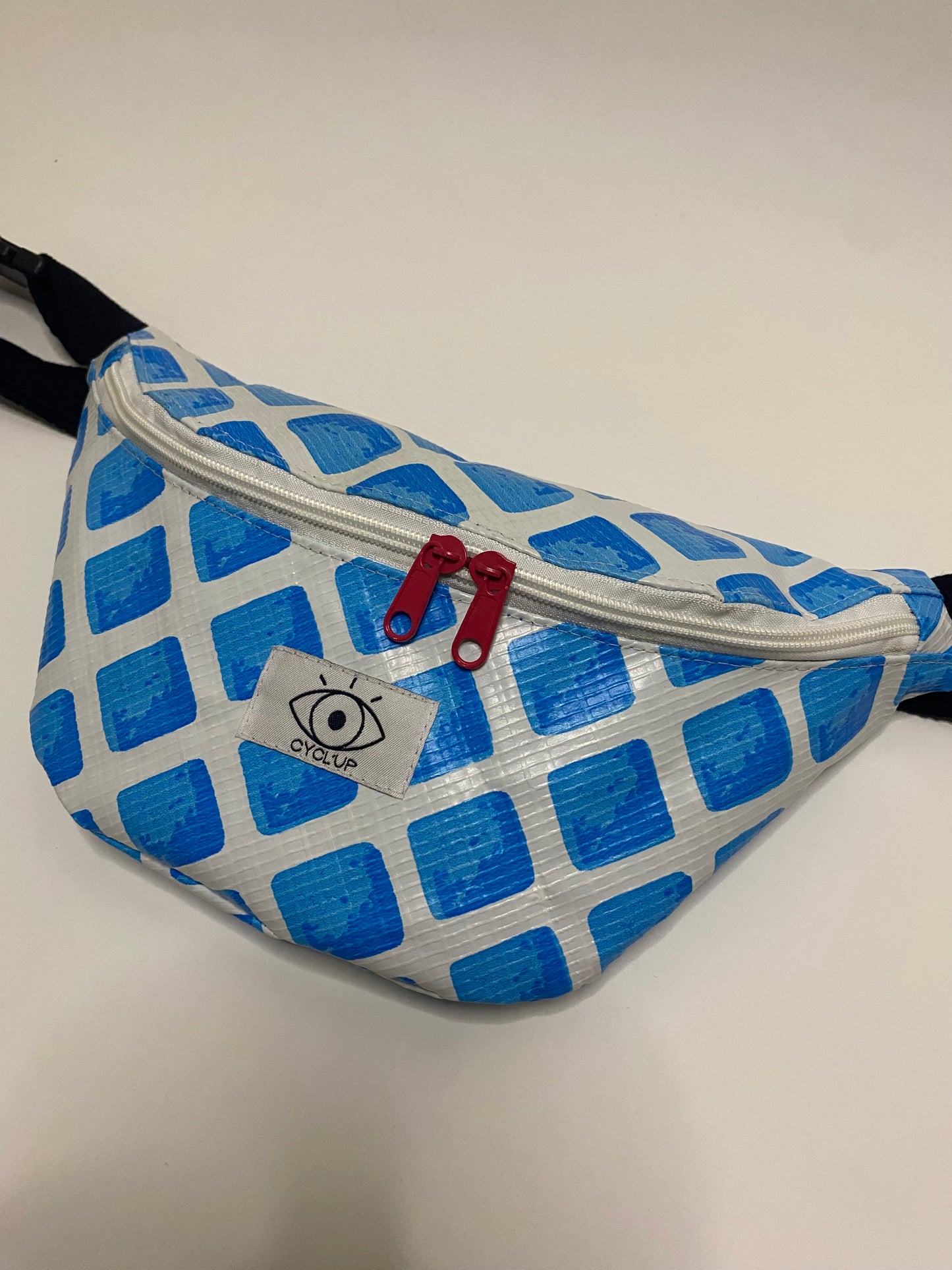 Banane upcyclée imperméable