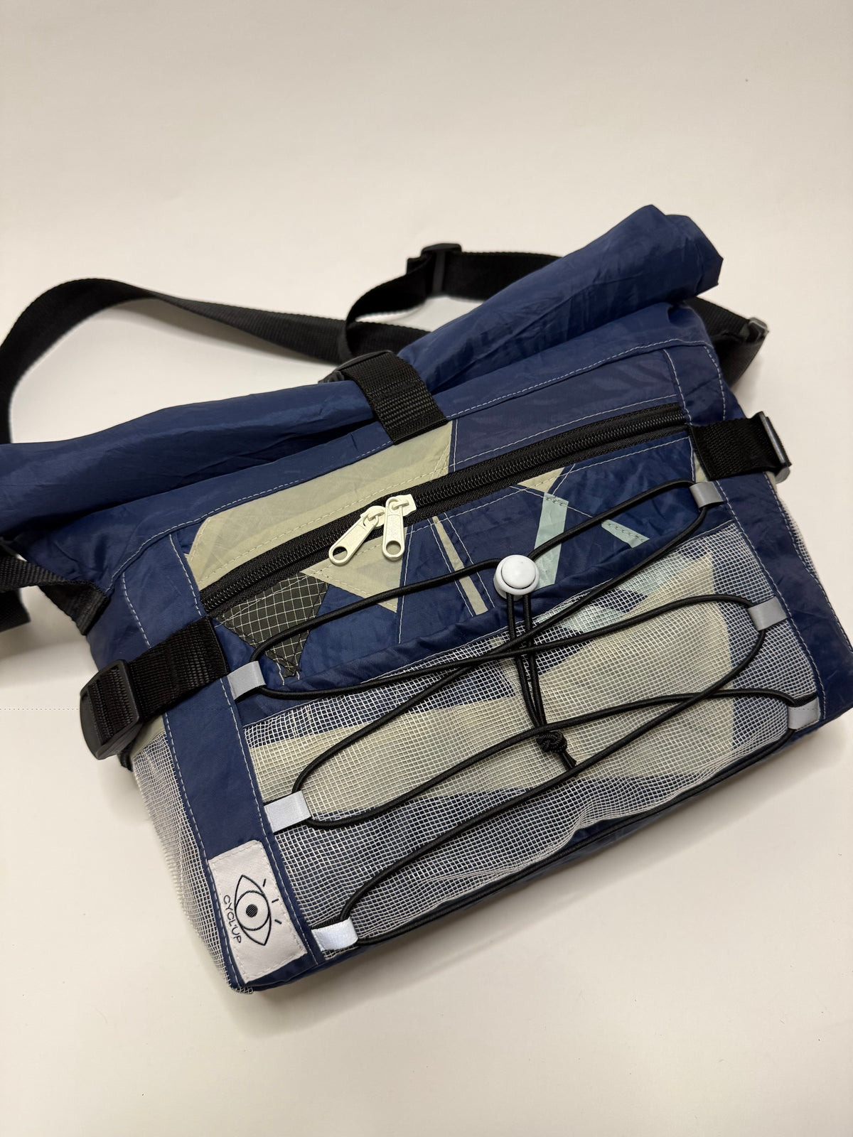 Sac besace roll top