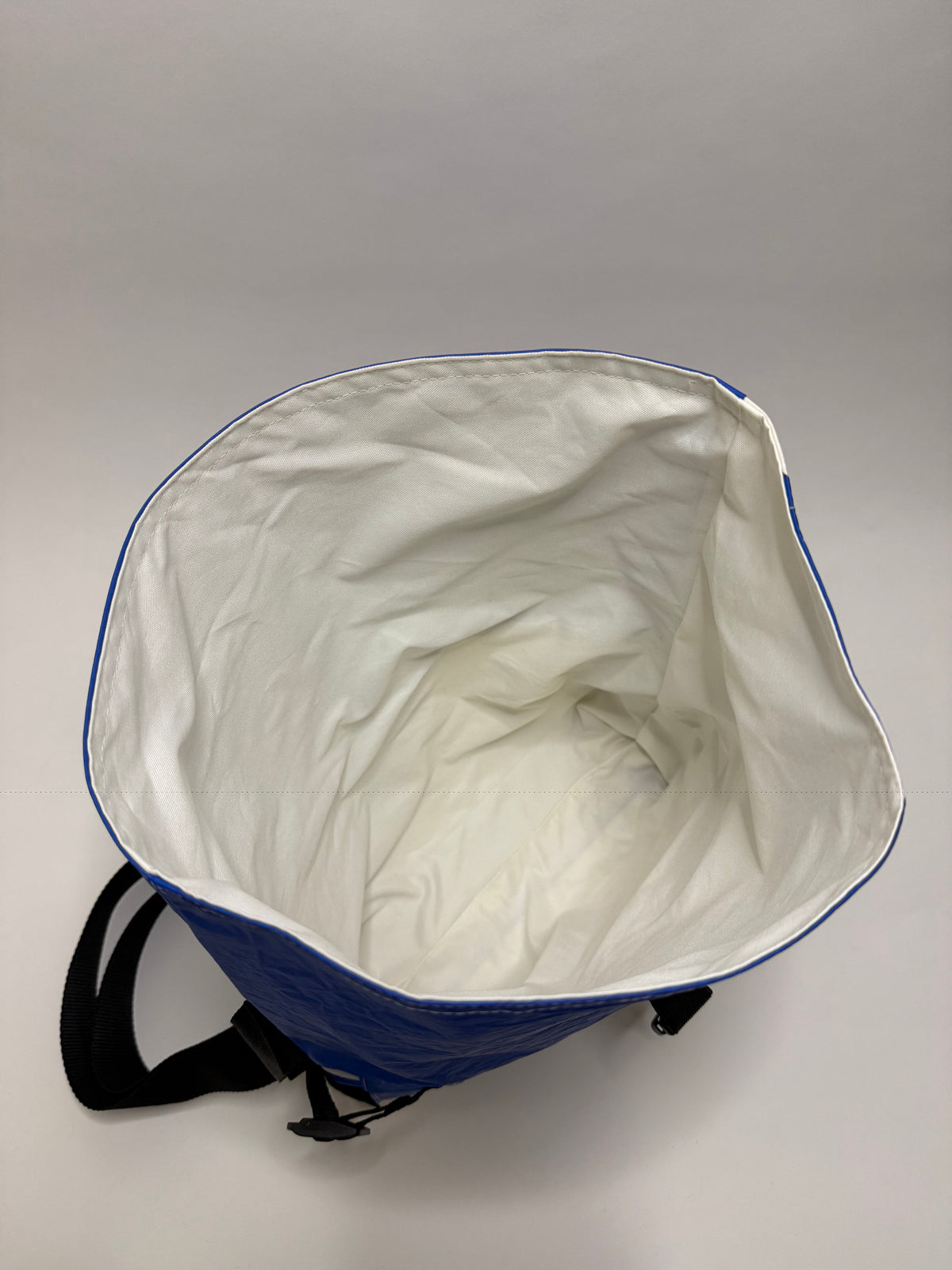 Sac besace roll top