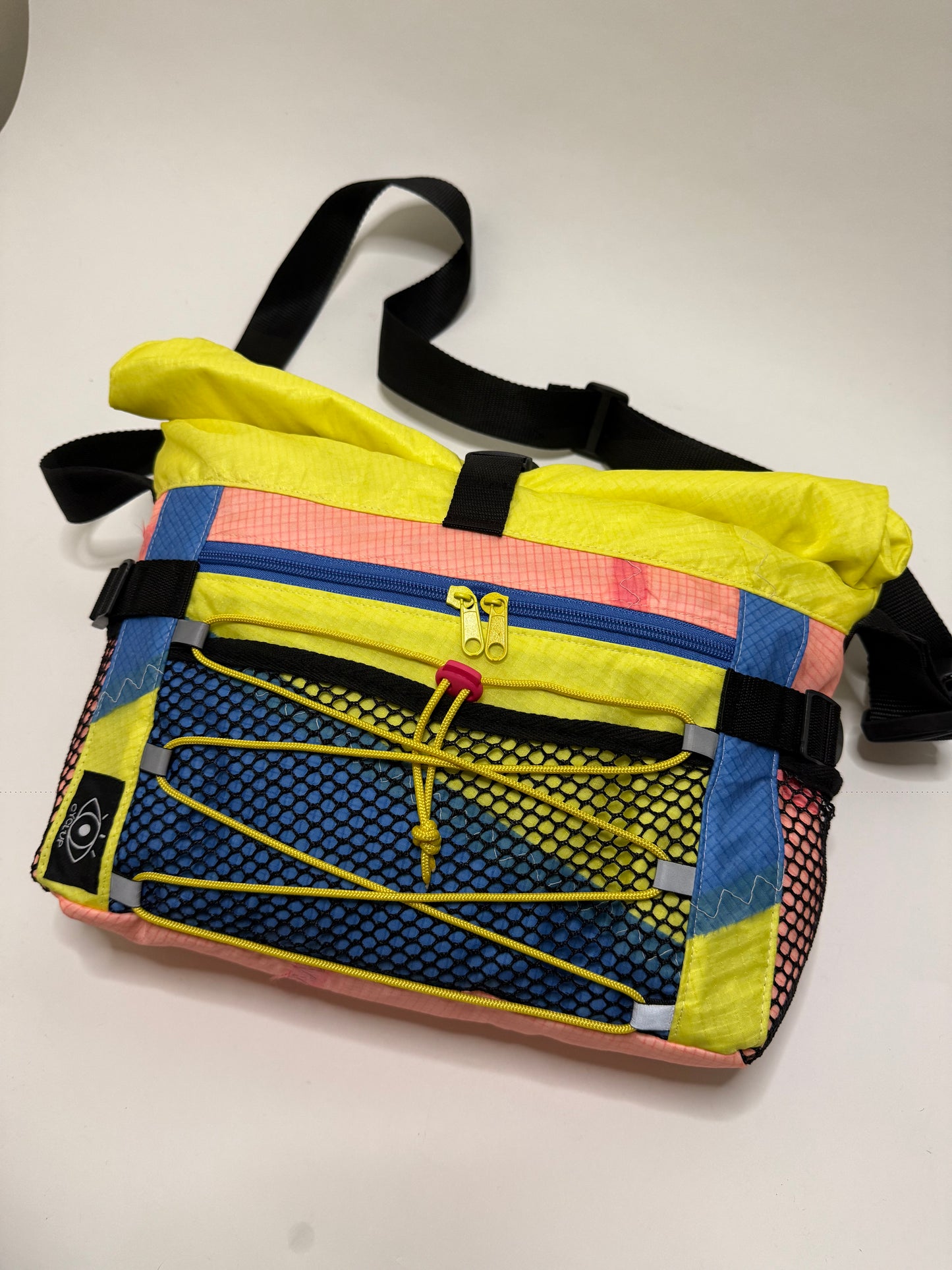 Sac besace roll top