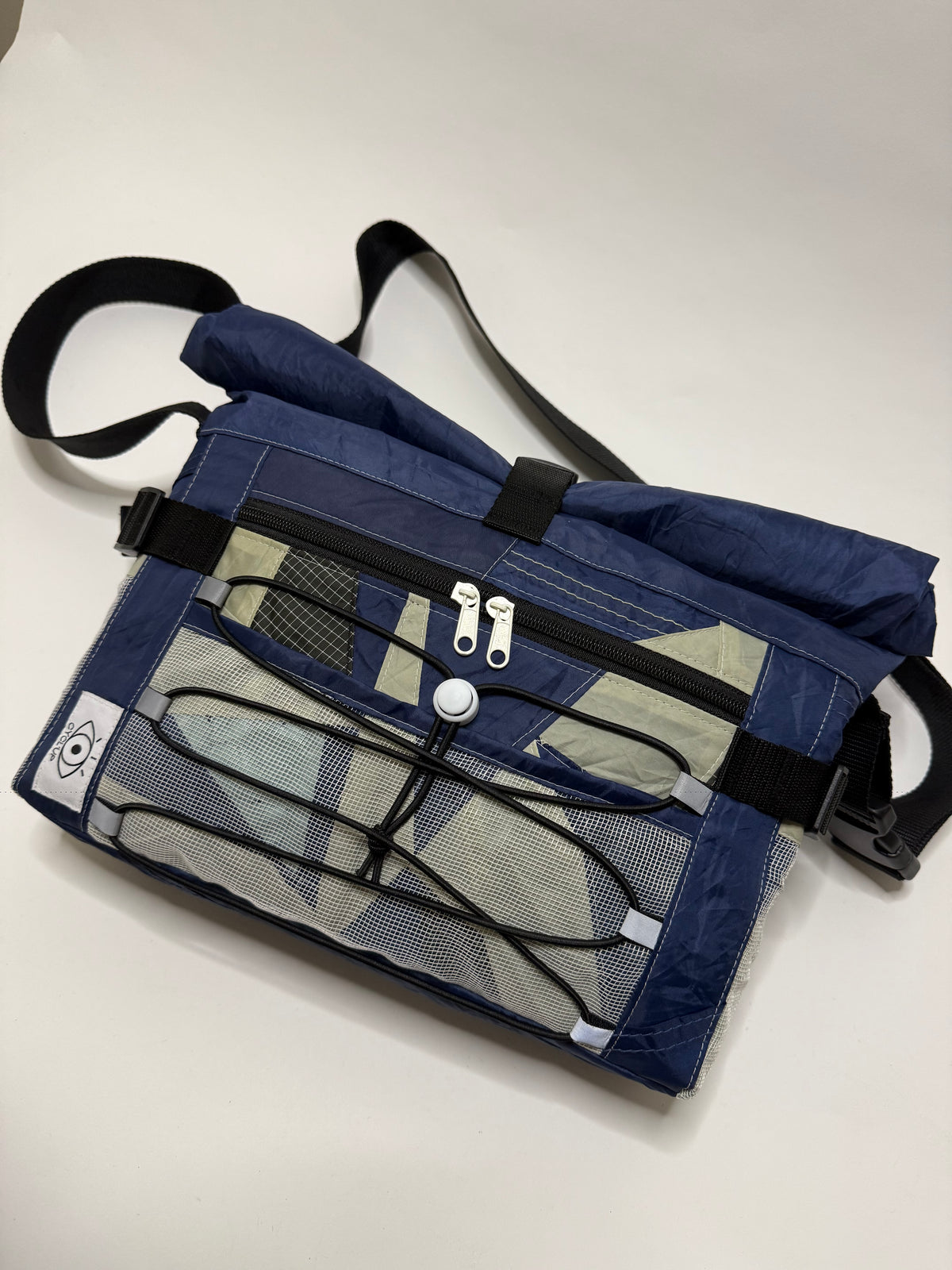 Sac besace roll top