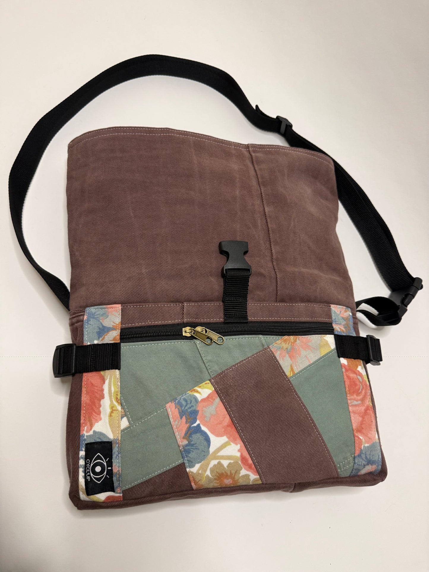Sac banane roll top ( version besace )
