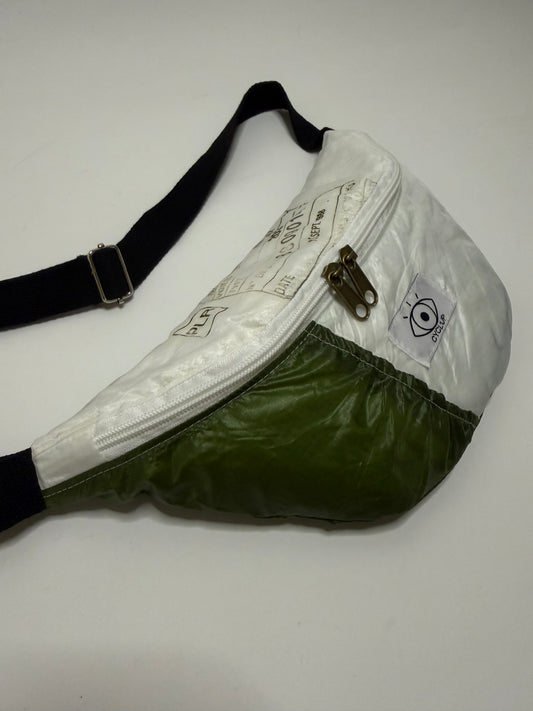 Banane upcyclée parachute