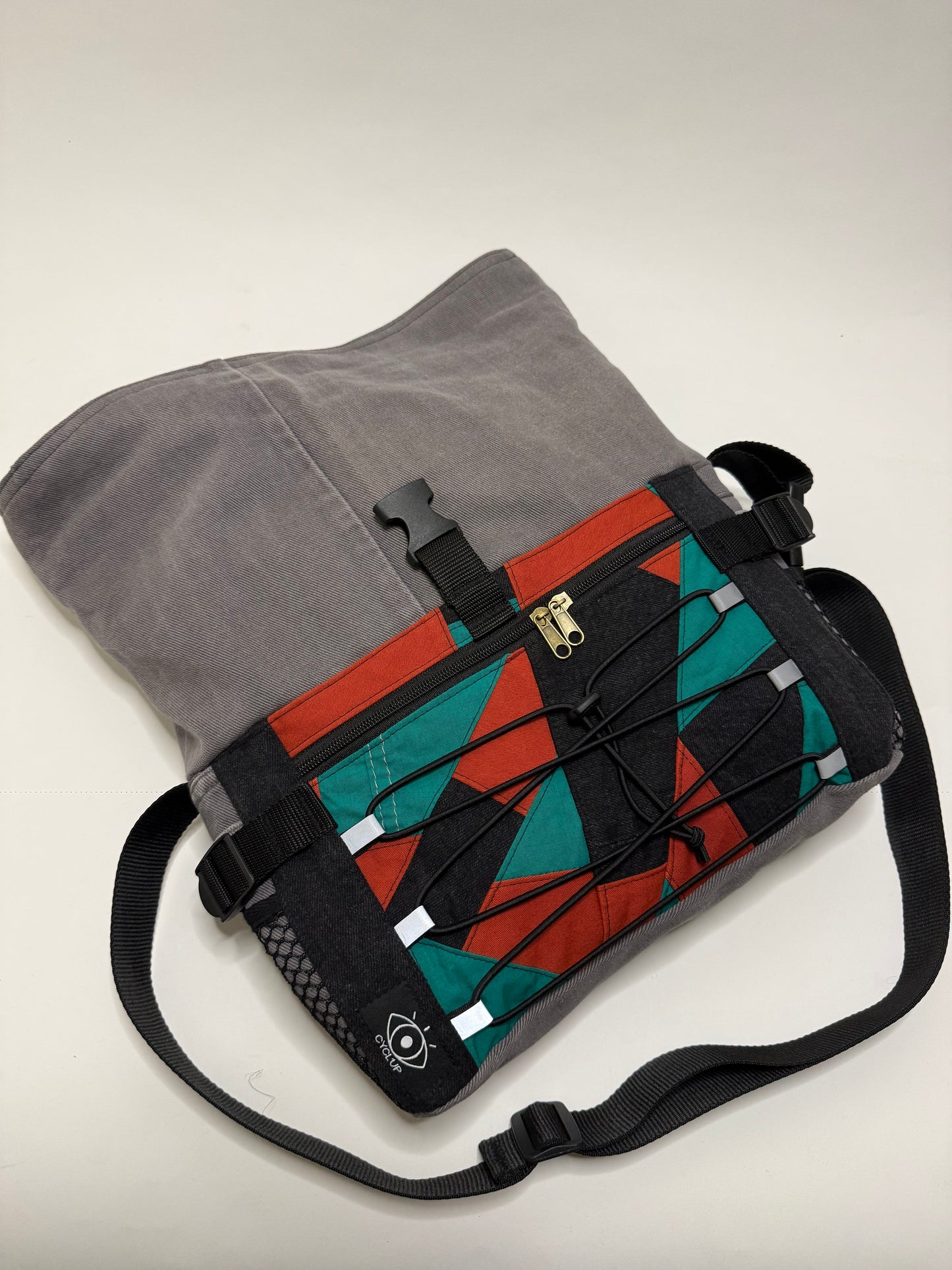 Sac banane roll top ( version besace )
