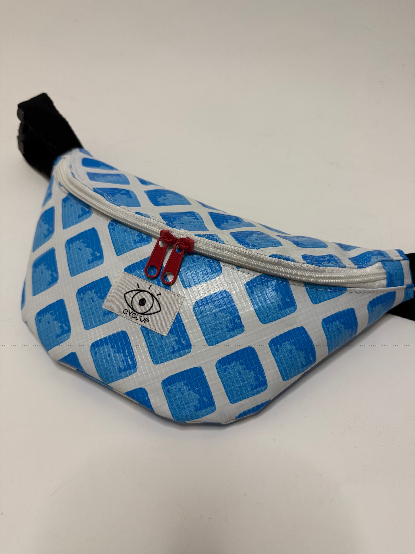 Banane upcyclée imperméable