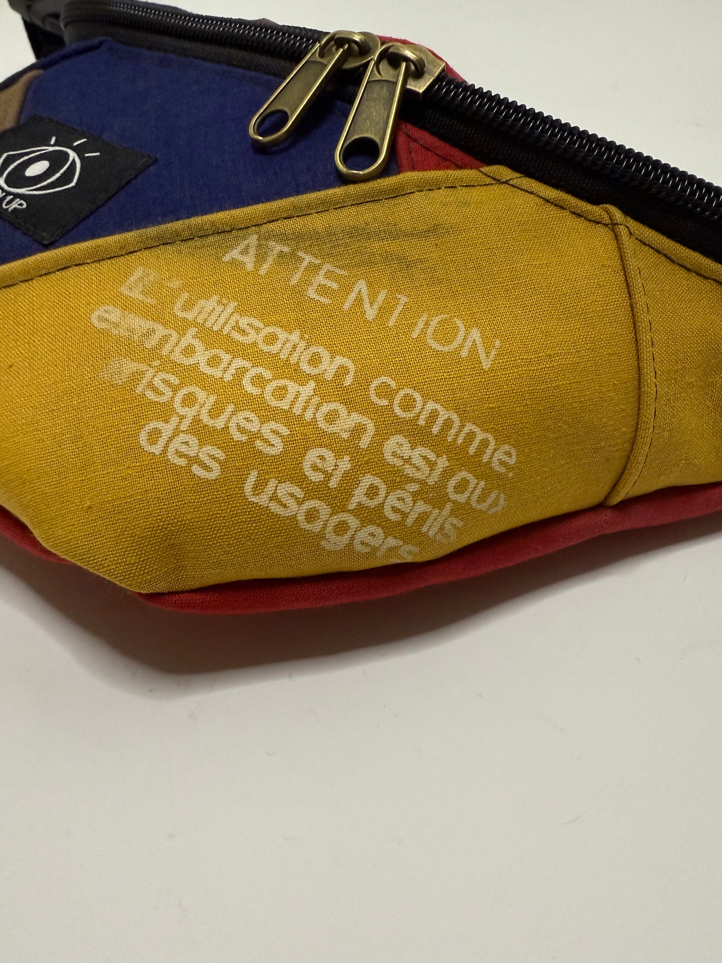 Banane upcyclée imperméable