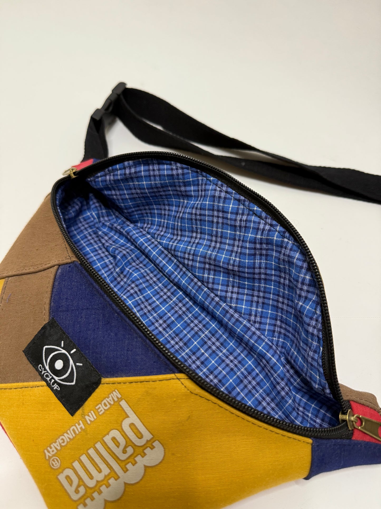 Banane upcyclée imperméable