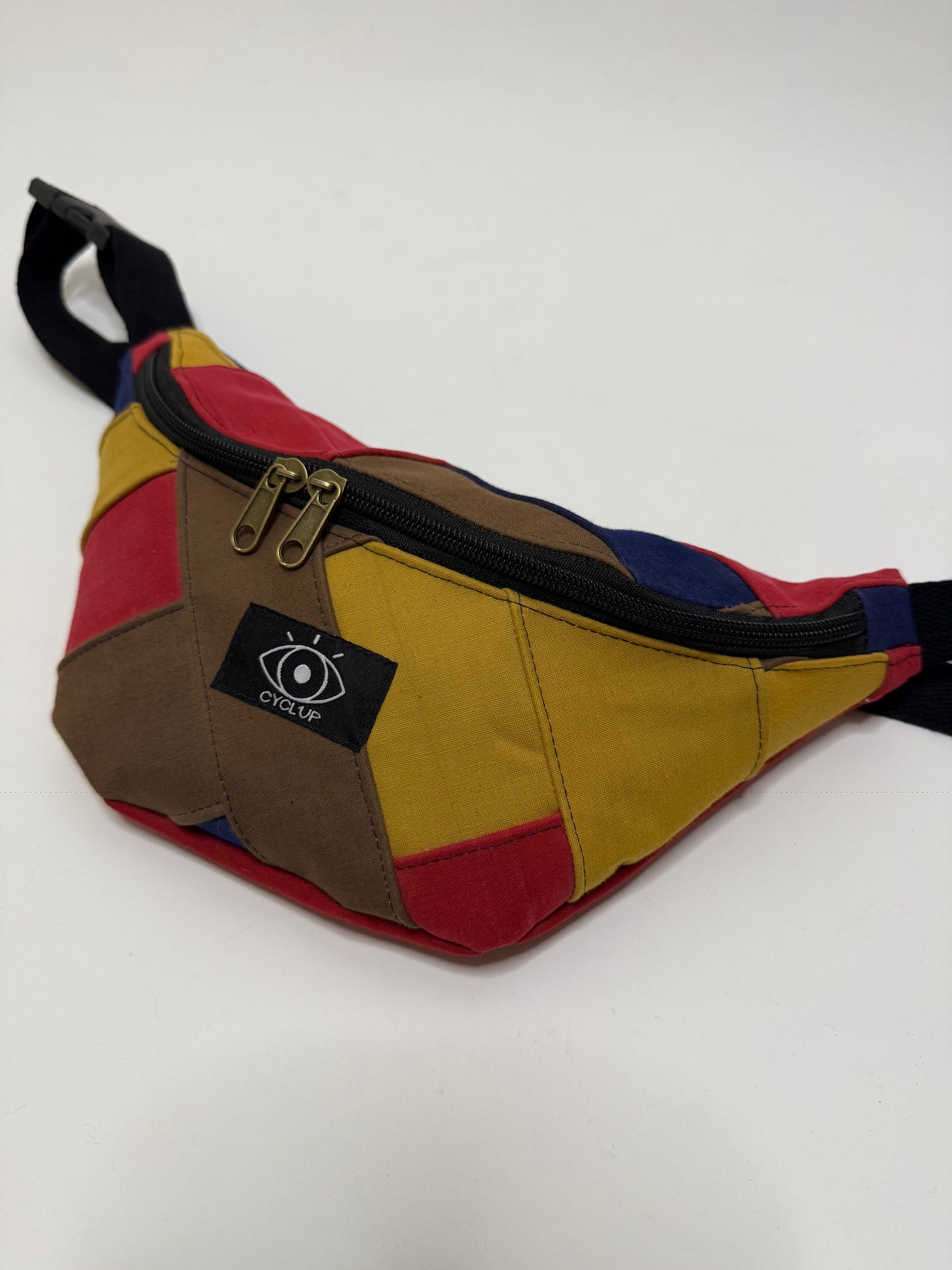 Banane upcyclée imperméable
